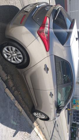 HB20 1.6 Confort Plus / Ano 16 - Modelo 17 - Foto 7