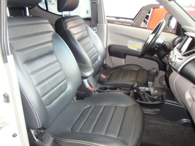 Mitsubishi L200 Triton Hpe 2017 - Foto 11