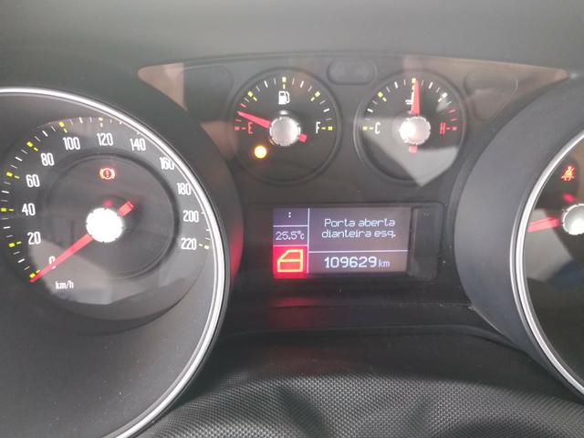 Fiat Punto 1.6 essence - Foto 11