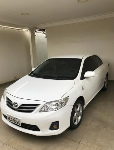 Corolla 2014 automático 2014 52000km