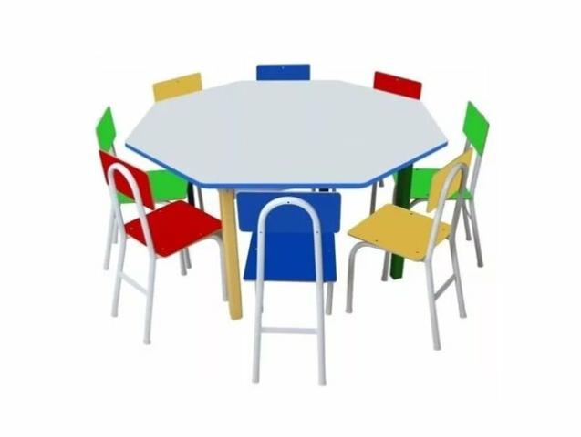 Mesa Infantil Oitavada Carlu em Ferro - Com 8 Cadeiras 1738