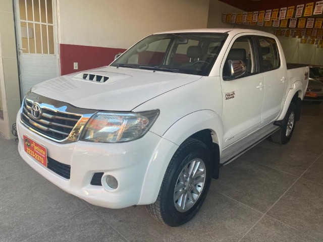Hilux Srv AUT 3.0 4x4 2012/12 - Foto 9