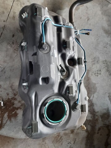 Tanque de combustível com gargalo 1.8 2019 Fiat toro  - Foto 2