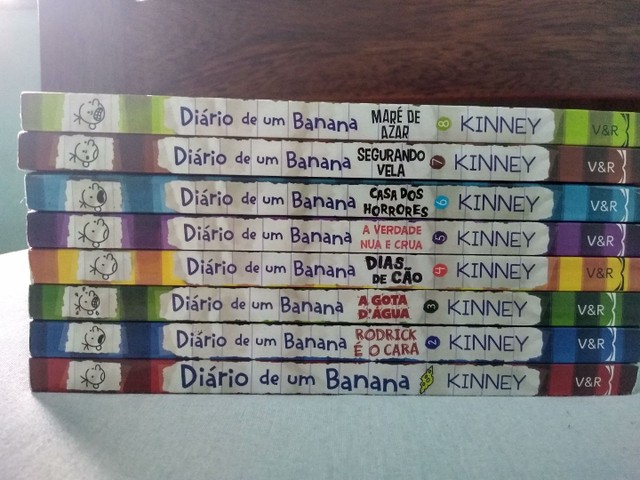 Livro Diário de um Banana volume 1 ao 8