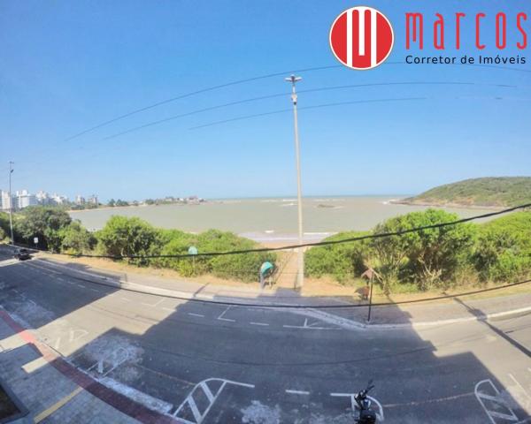 Apartamento 2 quartos, de frente para o mar na Praia da Peracanga em Guarapari.
