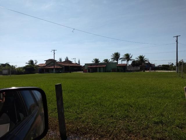 L-Terreno no Condomínio Bougainville II em Unamar - Tamoios - Cabo Frio/RJ - Foto 3