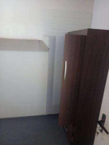Alugo quarto para rapazes - Foto 7