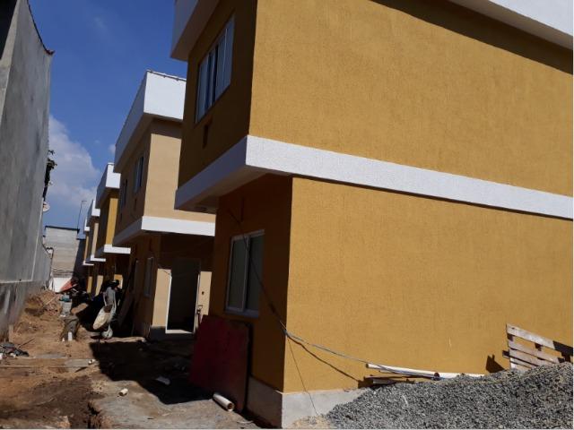 Casas duplex 2 suítes cond.fech. garagem centro C.Grande partir 225mil