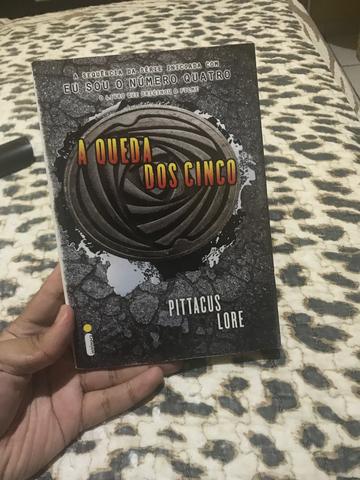 Livro A Queda dos Cinco