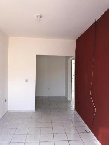 Vendo Excelente casa de 4 quartos, sendo 1 suíte, na entrada da Cidade Ocidental - Foto 2