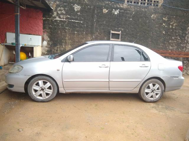 Vende se Corolla 05/06 xli