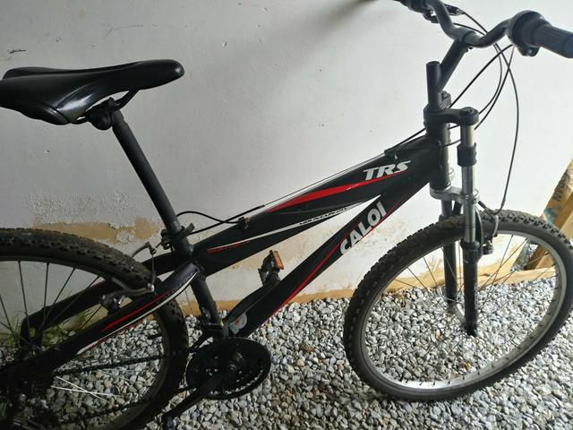 Bicicleta Caloi aro 26 troco por celular - Foto 2