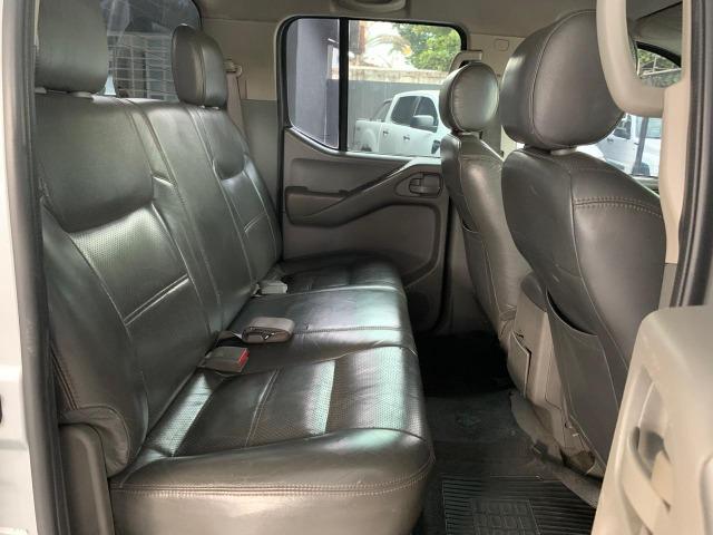 Nissan Frontier LE 2.5 4x4 Diesel Aut 2008/2009 - Foto 11