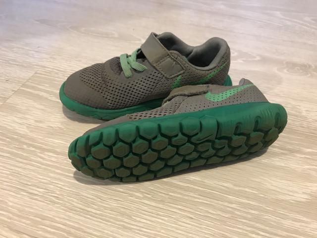 Tênis Nike infantil - Foto 3