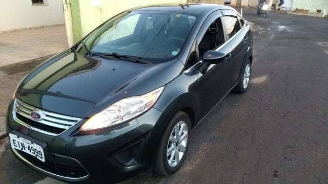 Vendo troco New Fiesta 2011 - Foto 4