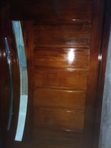 Envernizo porta aparti de 200,00