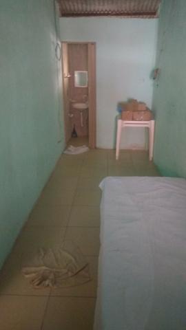 Quarto com Banheiro - Foto 2