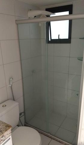 Alugo apartamento na Ponta do Farol, 2 quartos, projetados - Foto 2