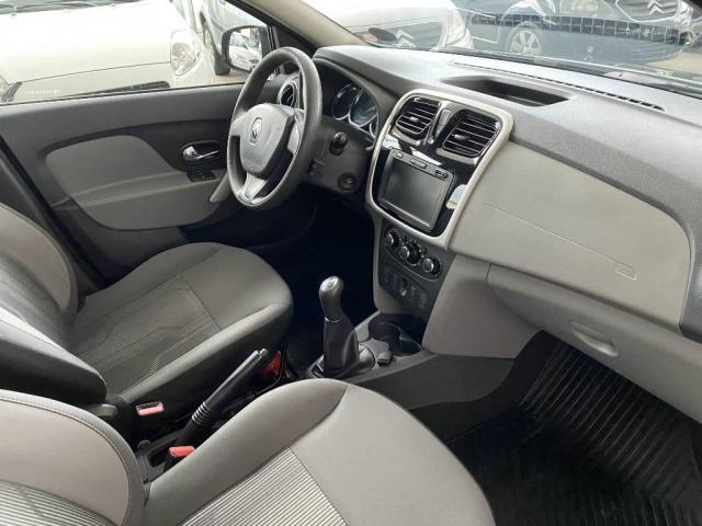 Renault Logan expression 1.6 - Foto 8