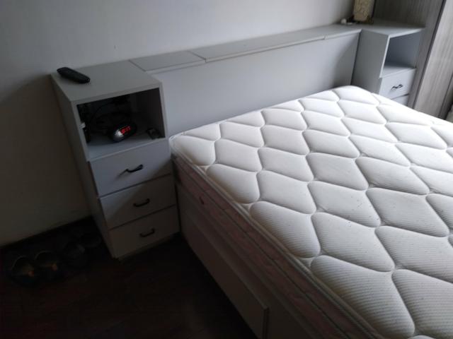 Jogo de quarto casal com colchão - Foto 4