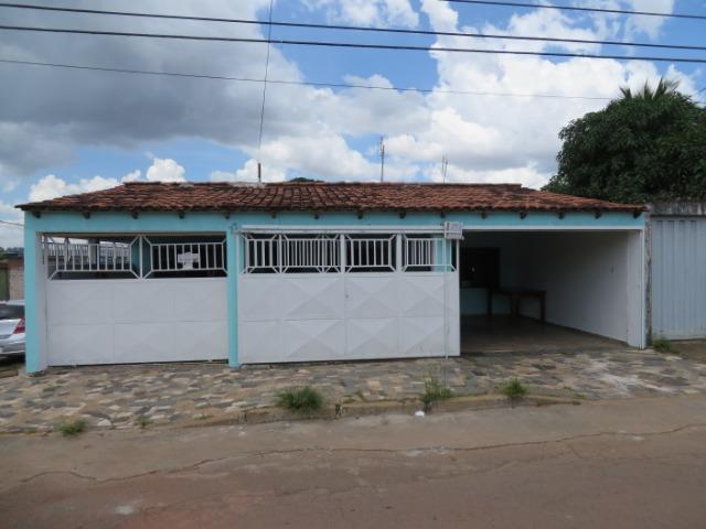 Casa com quatro quartos, duas suites, na laje. Esquina - Foto 2