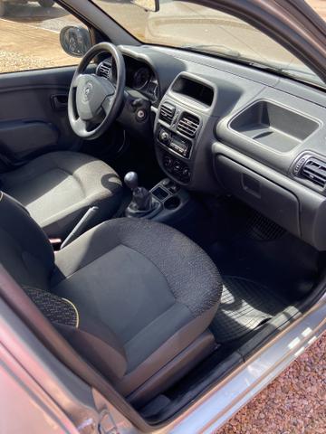 Clio 1.0 - Foto 6