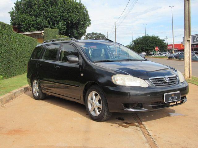 Corolla Fielder SW 1.8/1.8 XEi Flex Mec SE