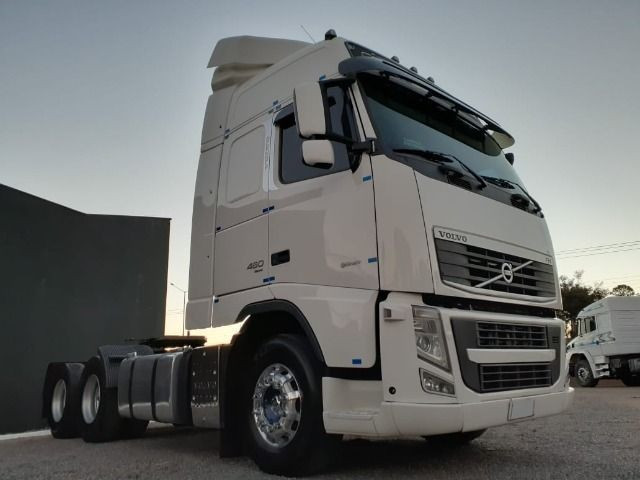 Volvo Fh 460 Trucado 6x2 Teto alto único Dono - Foto 7