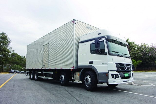 MERCEDES-BENZ ATEGO 3030 8X2 BAÚ OU CARROCERIA NOVO 0KM