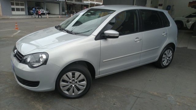 VW/POLO I-MOTION IMPECÁVEL RARIDADE 64 MIL KM