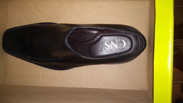 Sapato social CNS novo na caixa  - Foto 6