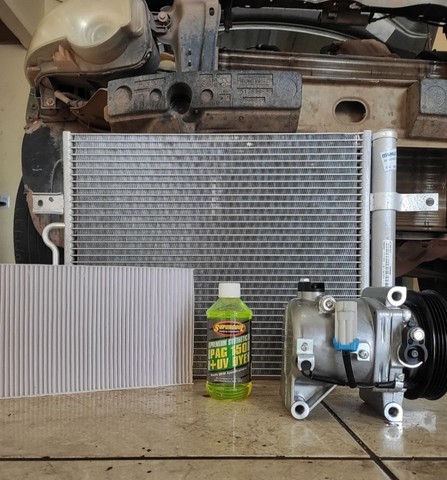 Refrigeração automotiva / carga de gás 
