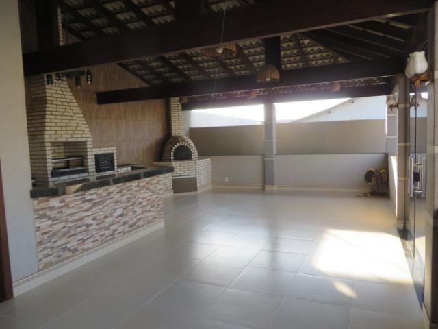 Excelente Casa, 3 quartos, 3 suites, Edícula, Churrasqueira, Condominio Fechado - Foto 9