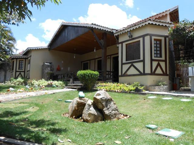 Casa Gravatá-4 suites-Condominio Fechado