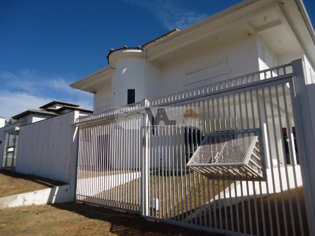 Casa no Condomínio RK