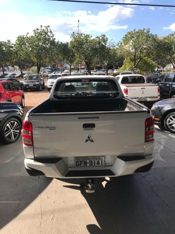 L200 Triton Sport Gl 2018 4x4 diesel completa - Foto 2