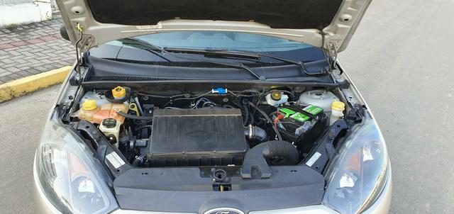 Fiesta Hatch SE 1.0 2014 - Foto 15