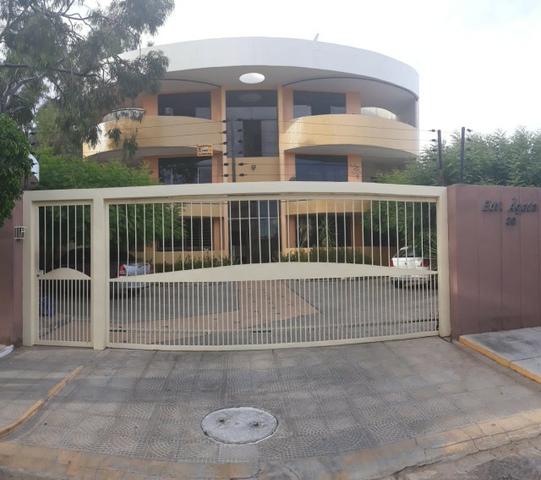 Apartamendo Edf. Ágata na Vila Mocó