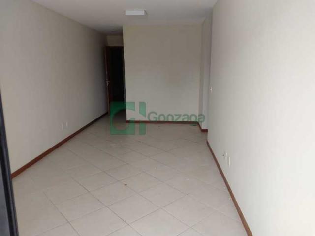 Apartamento para alugar com 5 dormitórios cod:REAP130001