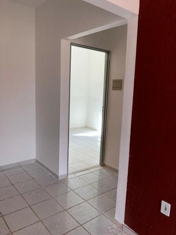 Vendo Excelente casa de 4 quartos, sendo 1 suíte, na entrada da Cidade Ocidental - Foto 3