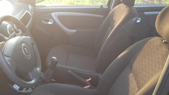 Renault Logan Exp 2011 - Foto 11