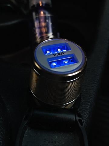 Carregador para carro