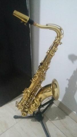 Saxofone Tenor
