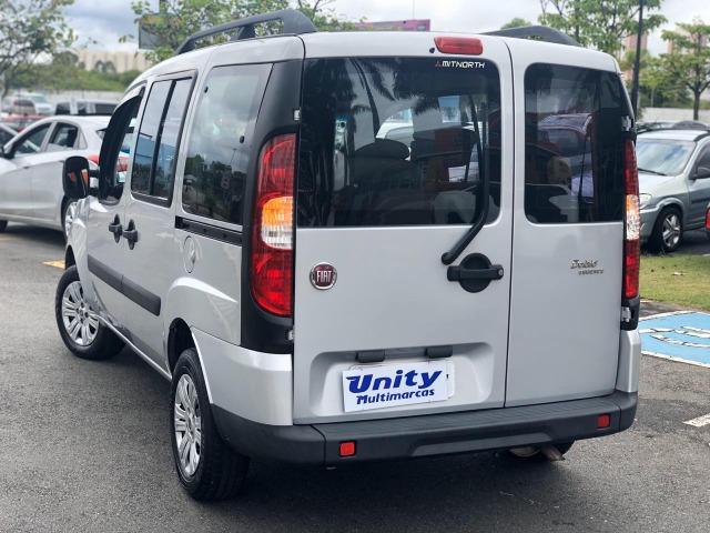 Fiat Doblo Essence 1.8 Flex Completo 7 Lug. prata - Foto 4
