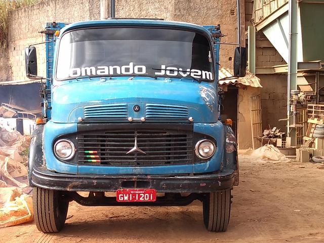 Caminhão 1113