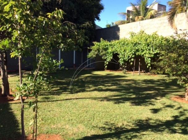Rua 10 casa em lote de 800m² - Foto 3