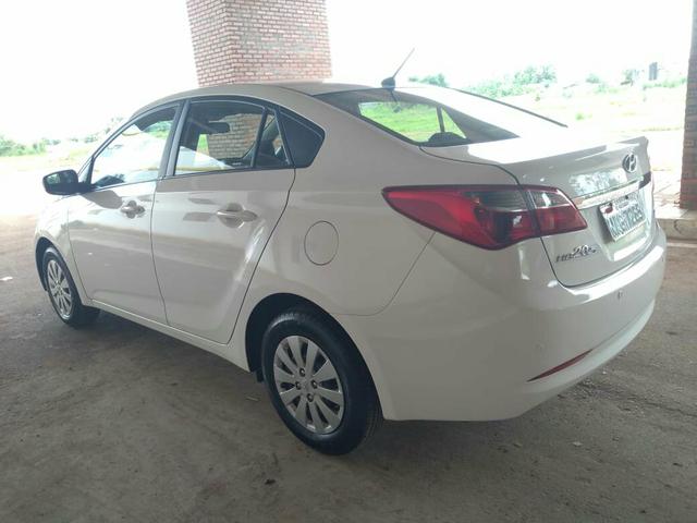 Hyundai hb20s comfort 1.6 flex mt 15-15 - Foto 6
