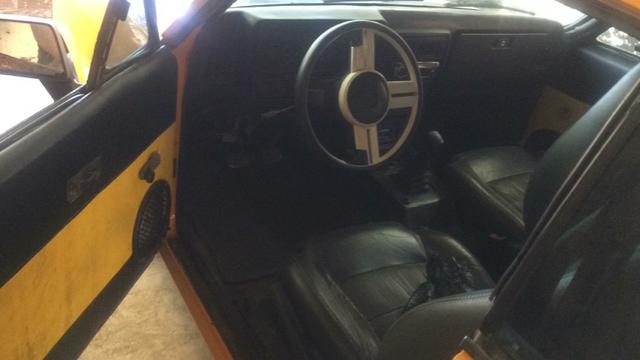 Belo carro