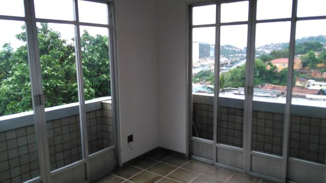 Alugo ampla casa em Sta Tereza - Foto 4