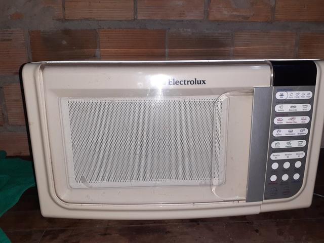 Microondas funcionando perfeitamente